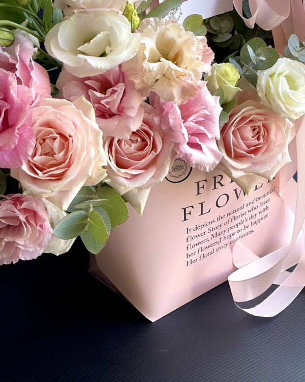 Bouquet in a Pink Handbag - Image 4