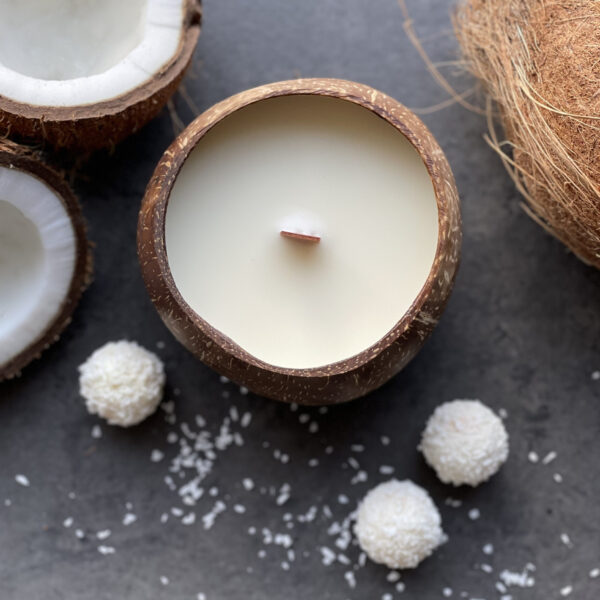 Coconut Scented Candle - Image 2