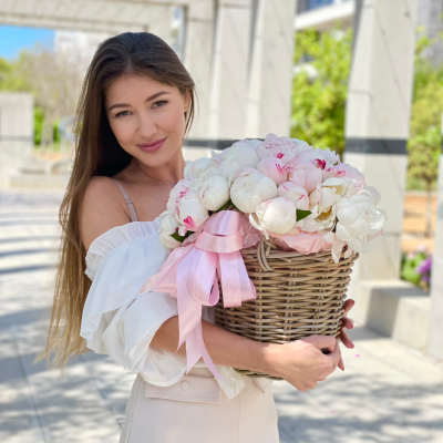 Spring Trends 2025: Peonomania